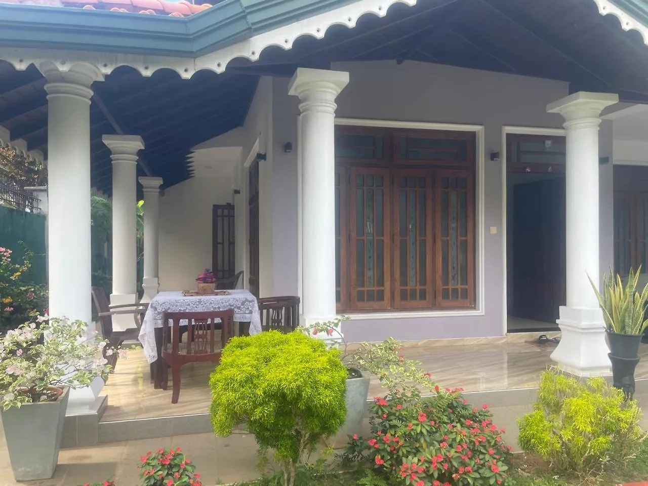 Bed & Breakfast New D R Randi Homestay Negombo